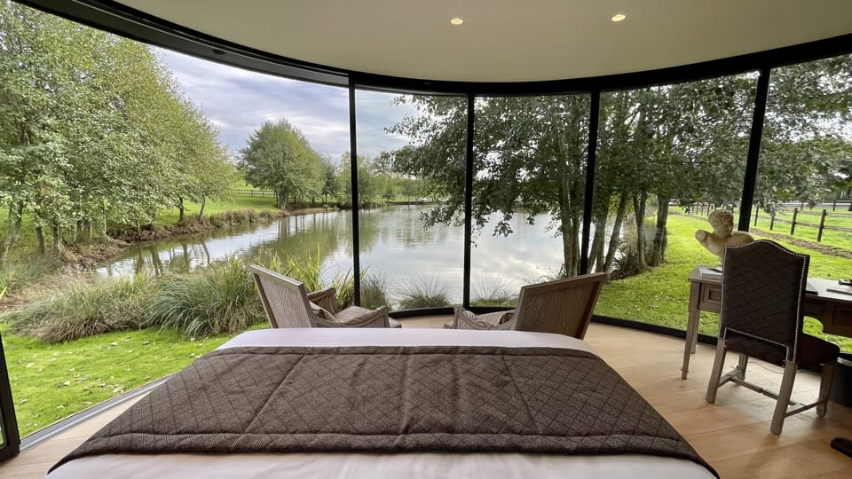 Panoramic Cottage | In-room safe, desk, soundproofing, free WiFi