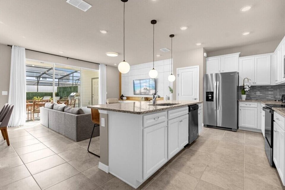 3902 Lana Ave (8).jpg