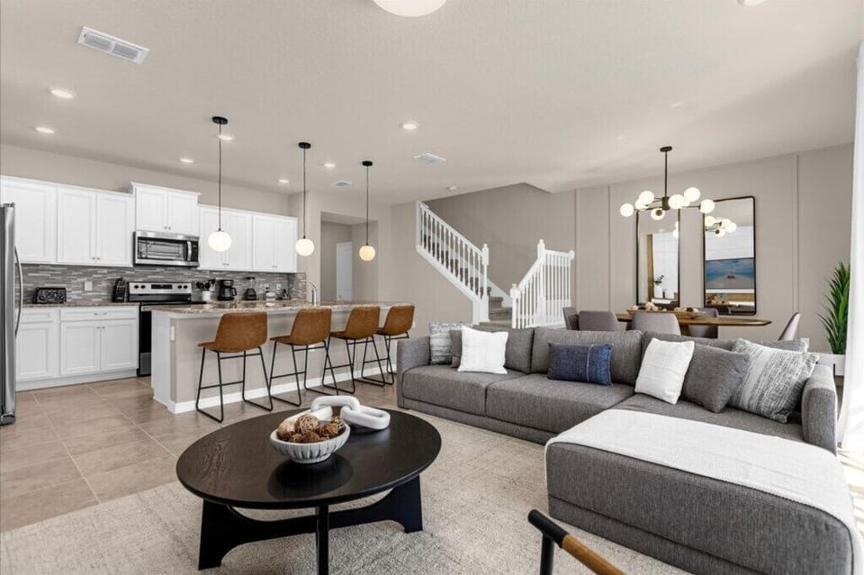 3902 Lana Ave (2).jpg