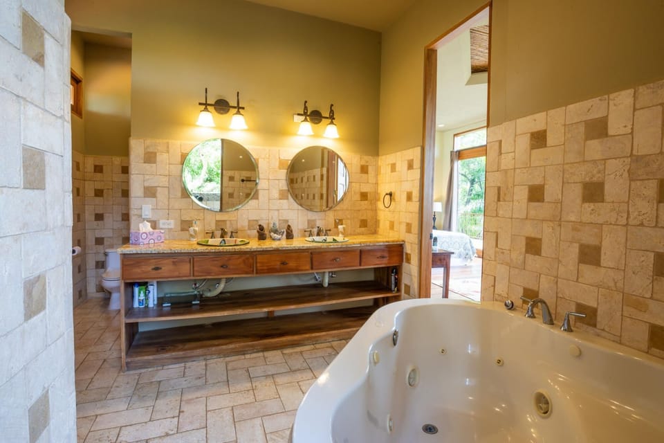Rainforest Estate by Pura Villas Villa in Quepos