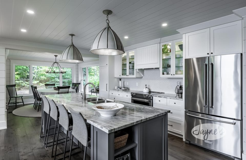 Kitchen &amp; Bar Seating