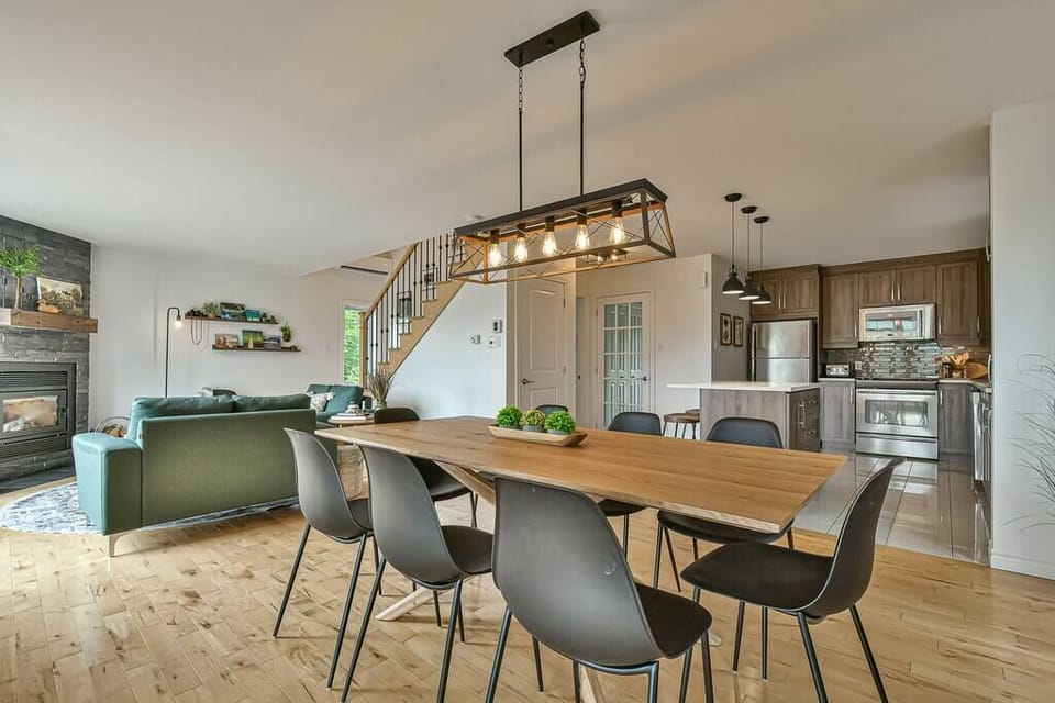 Dining table, kitchen and living room