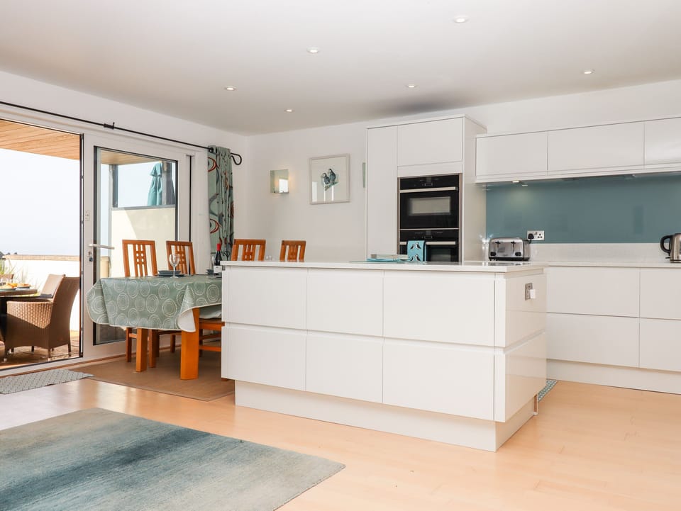 Fridge, dishwasher, electric kettle, toaster