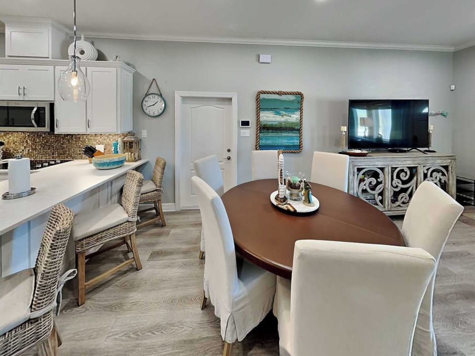 House (4 Bedrooms) | Property amenity