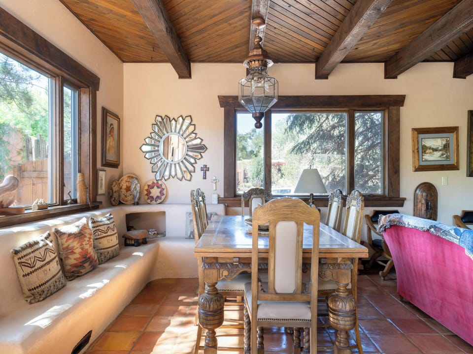 House (2 Bedrooms) | Property amenity