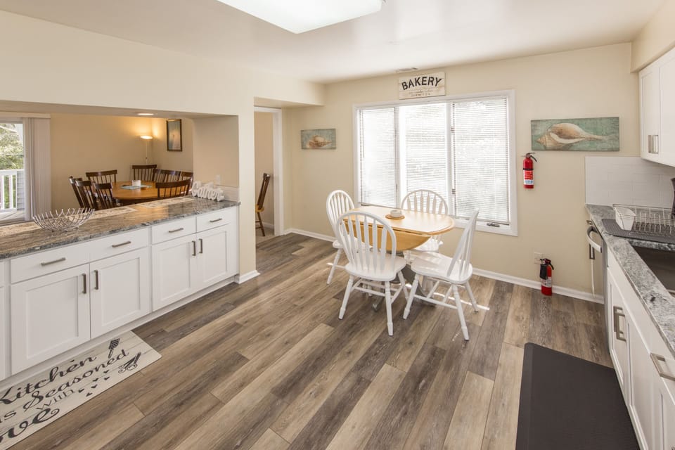 Second Floor
Kitchen