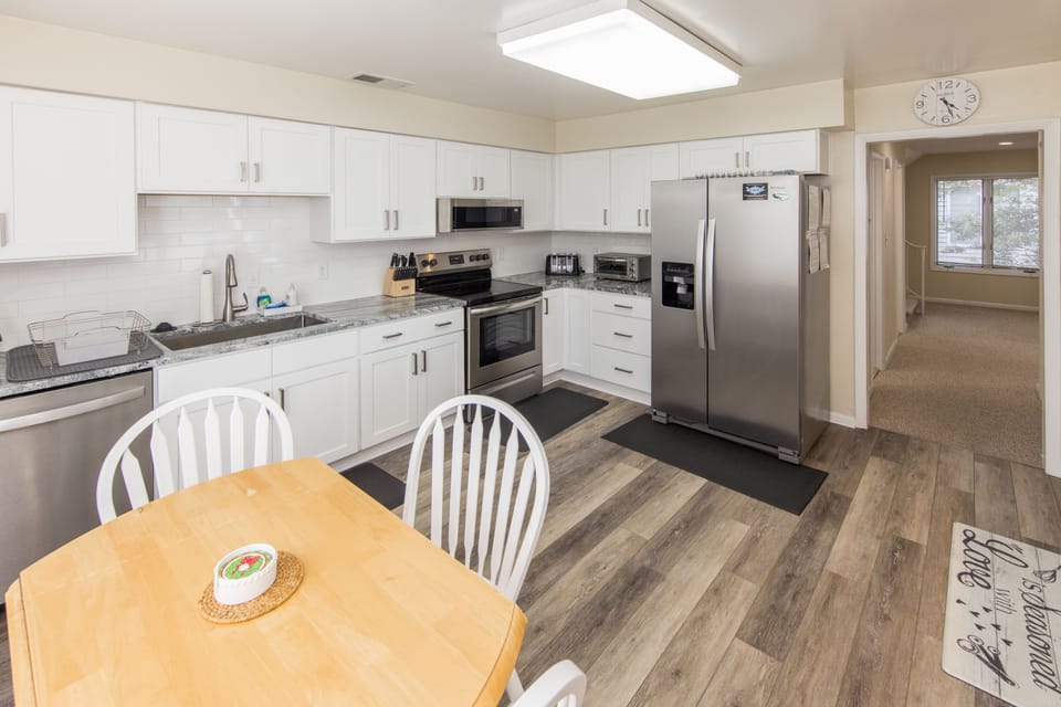 Second Floor
Kitchen