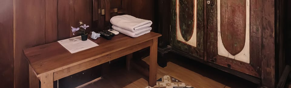 Deluxe Double Room | Free WiFi, bed sheets