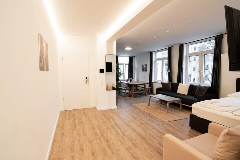 Private Entrance