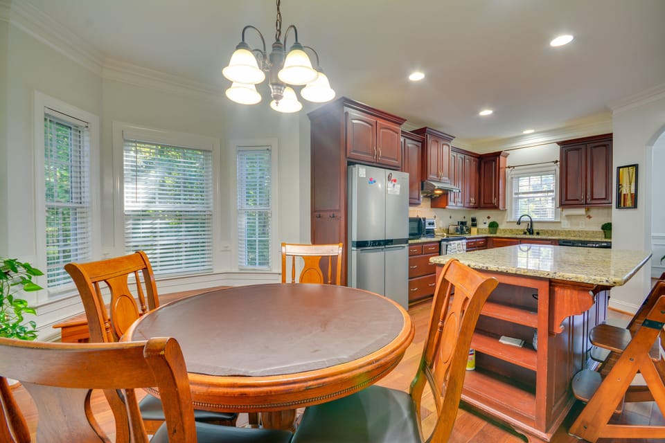 Breakfast Nook