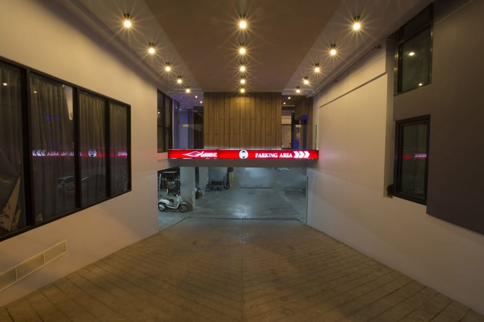Free self parking