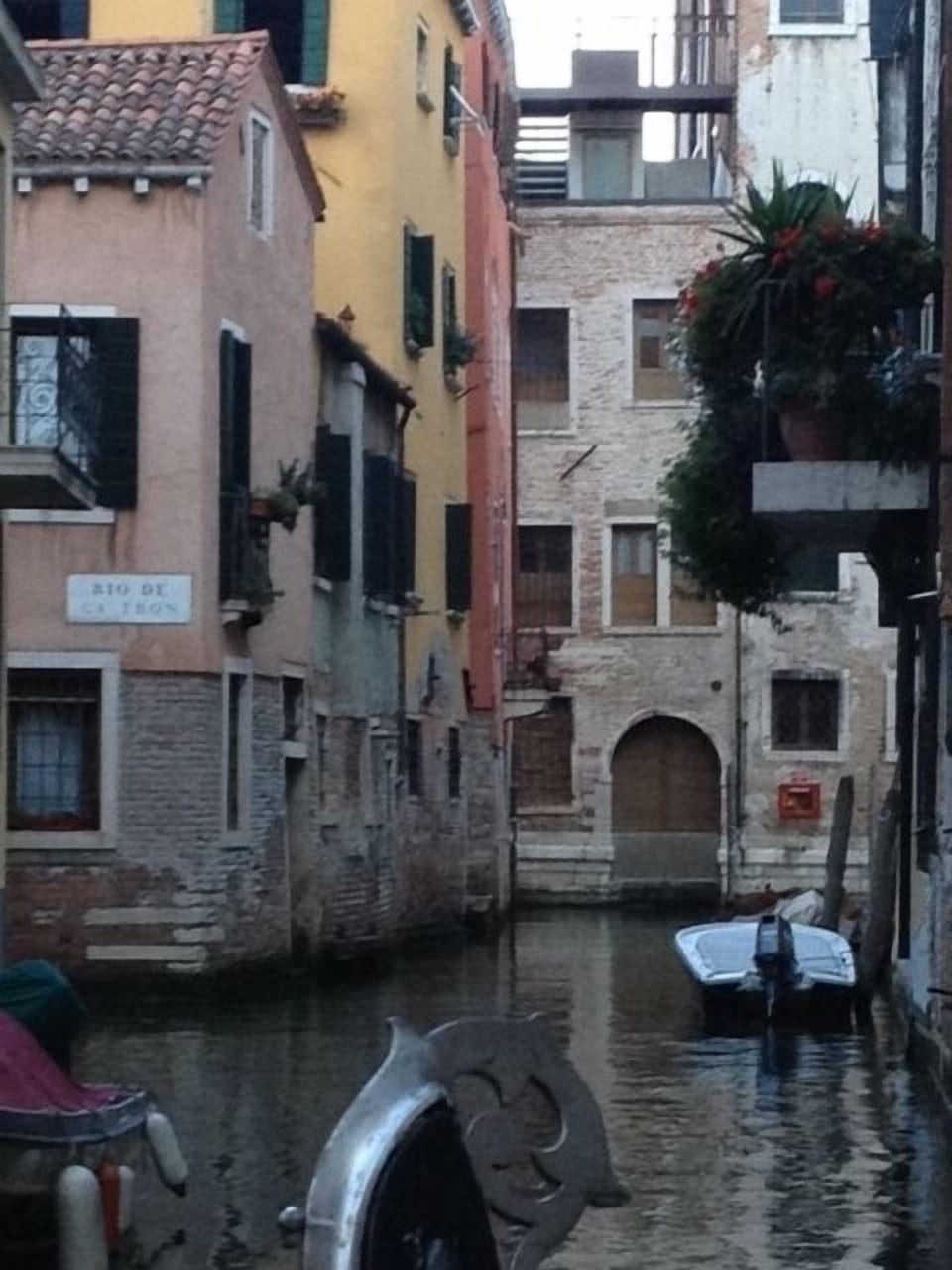 Canal view from the livingroom