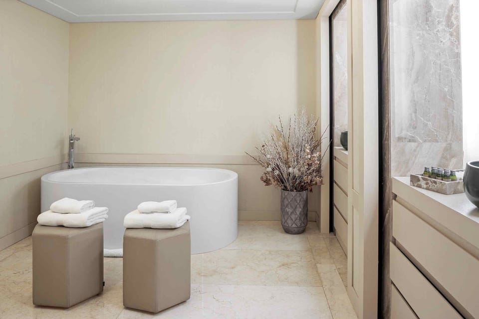 Junior Suite With Jacuzzi | Premium bedding, down comforters, pillowtop beds, minibar
