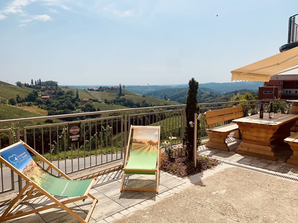 Sundeck