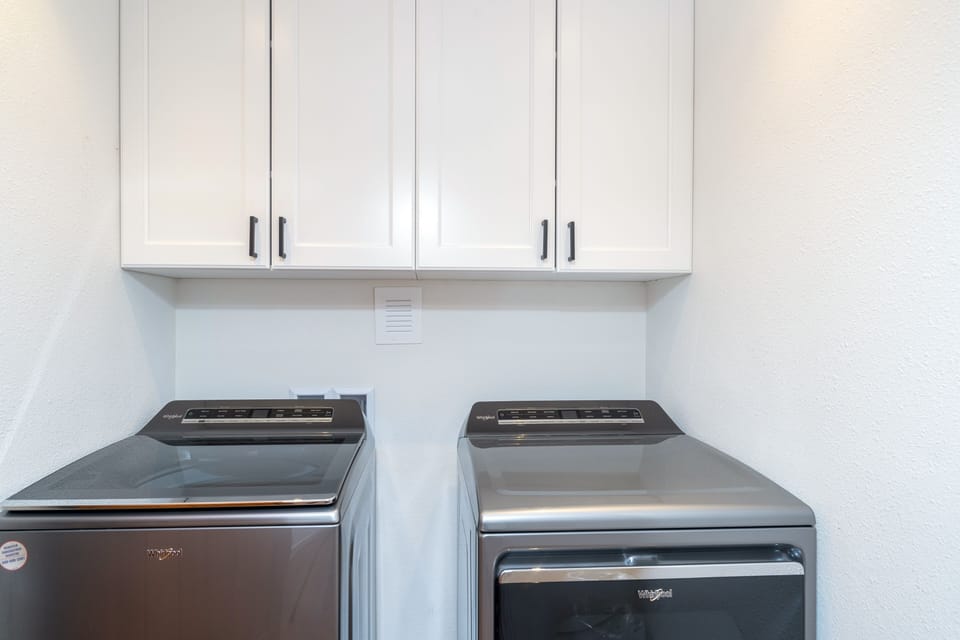 Condo, 4 Bedrooms | Private kitchen | Coffee/tea maker, fridge, oven