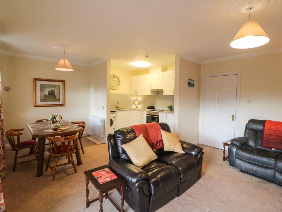 Cottage | Living area