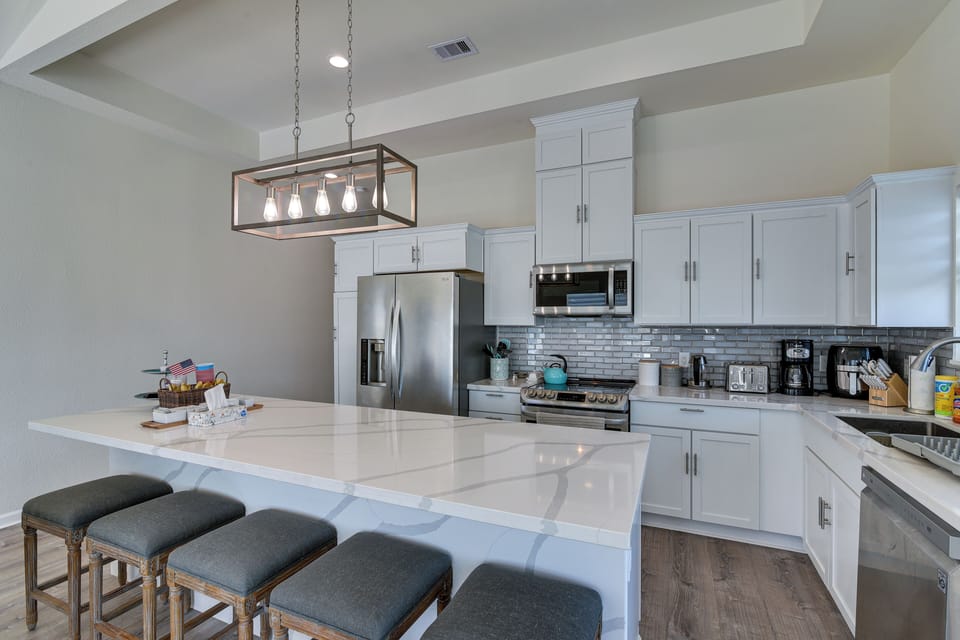 House (3 Bedrooms) | Interior