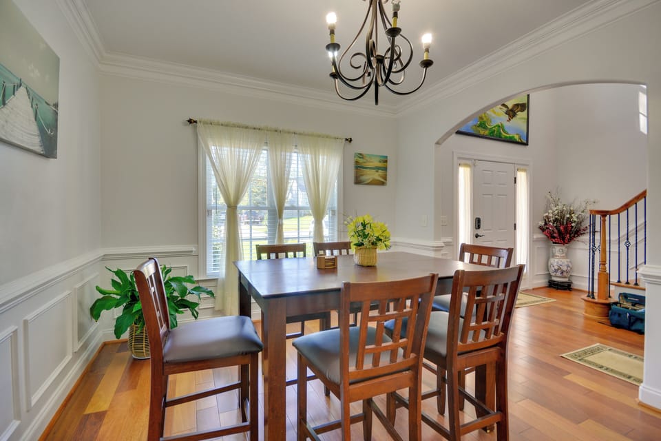 House (4 Bedrooms) | Interior