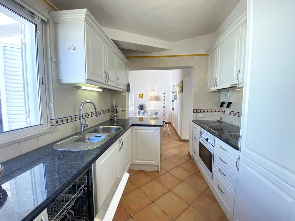 Apartment, 2 Bedrooms, 2 Bathrooms | Private kitchen | Coffee/tea maker, microwave, oven, electric kettle