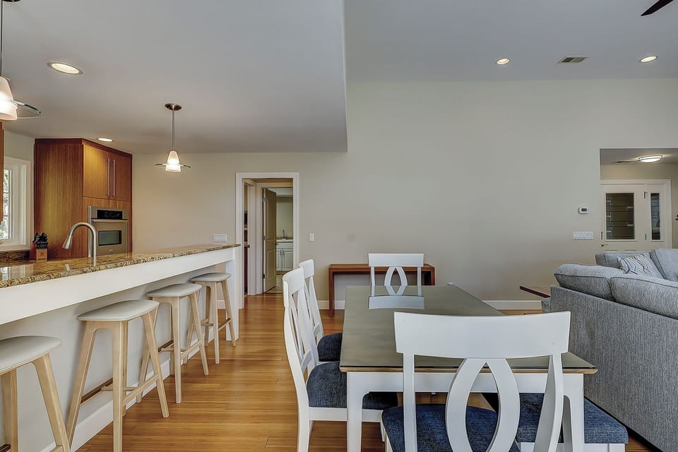34 Sea Lane - Dining Area/Kitchen