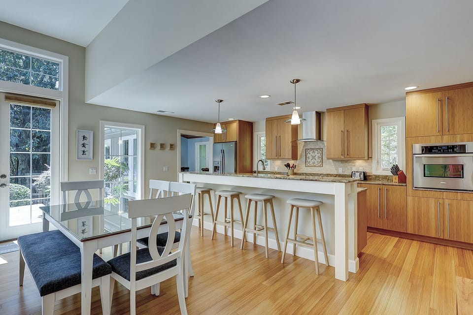 34 Sea Lane - Dining Area/Kitchen