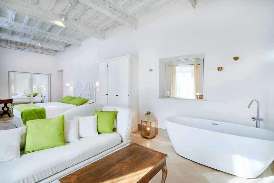 Elite Suite | 1 bedroom, Frette Italian sheets, premium bedding, down comforters