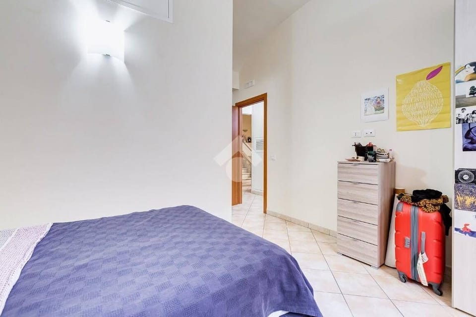 Egyptian cotton sheets, premium bedding, desk, laptop workspace