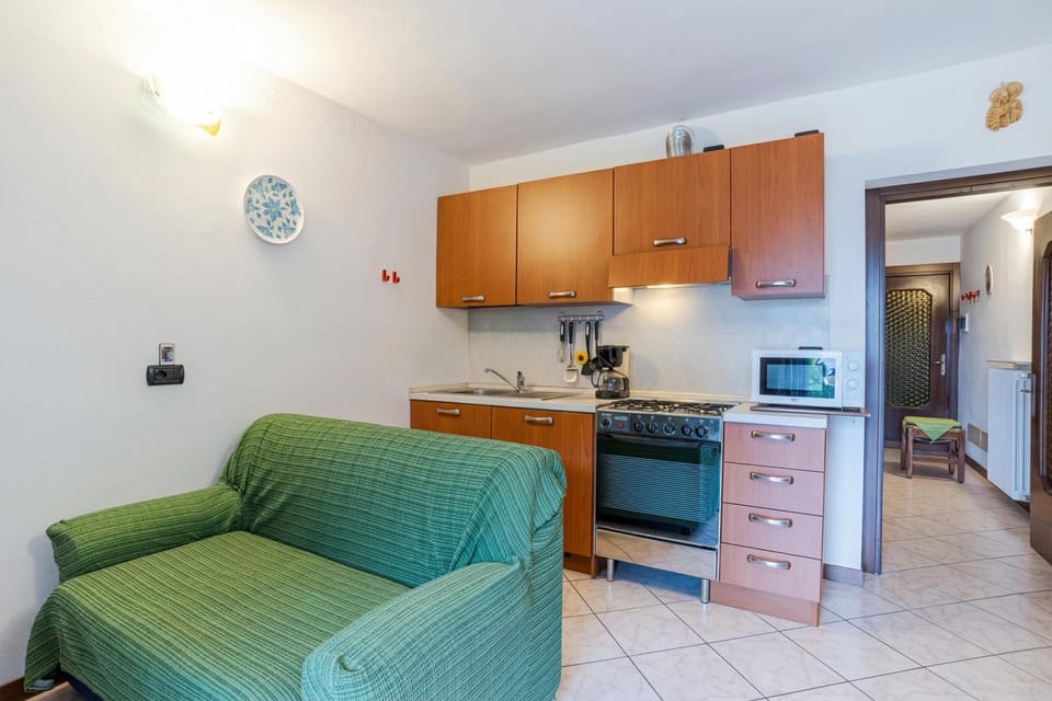 Kitchen and dining area