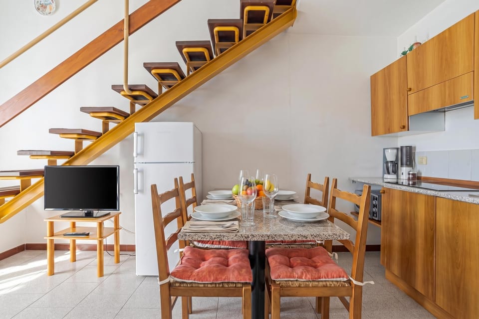 Kitchen and dining area