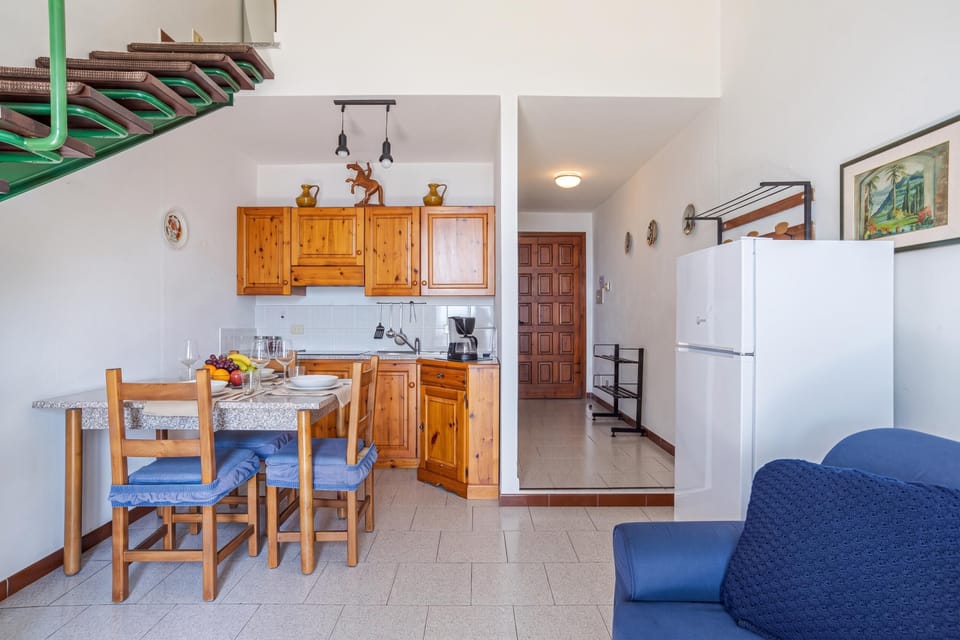 Kitchen and dining area