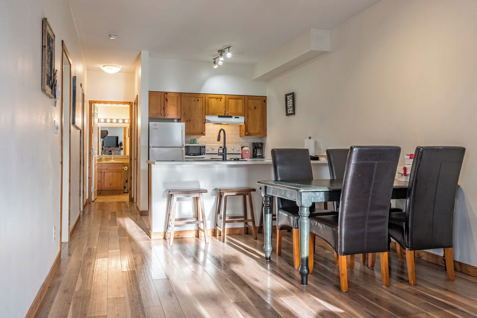 Dining Room and Kitchen 
