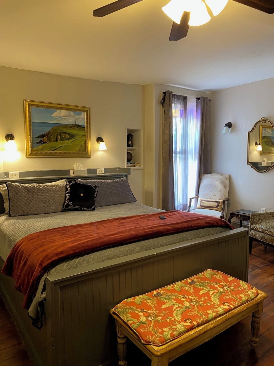 The Trumpet Monkey Room | Iron/ironing board, free WiFi, bed sheets