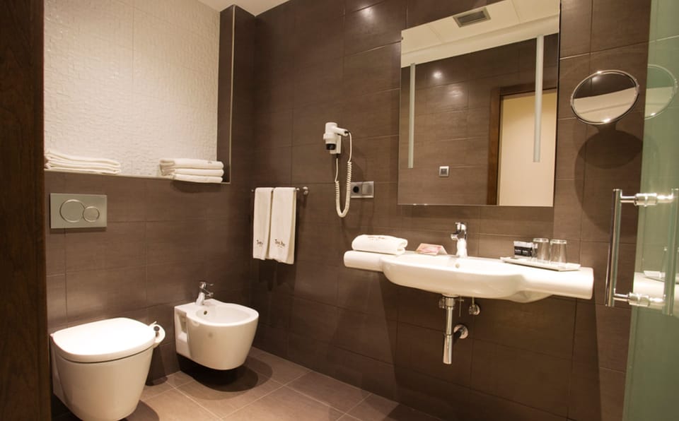 Free toiletries, hair dryer, towels