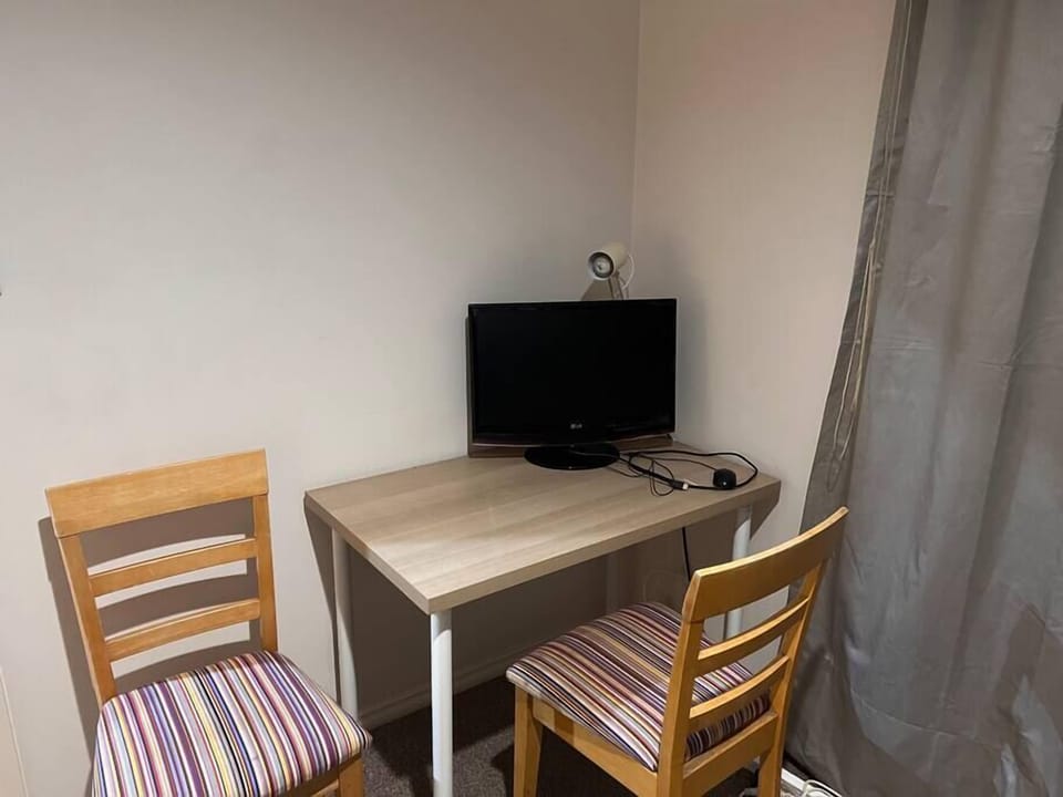 Workstation in Bedroom 3