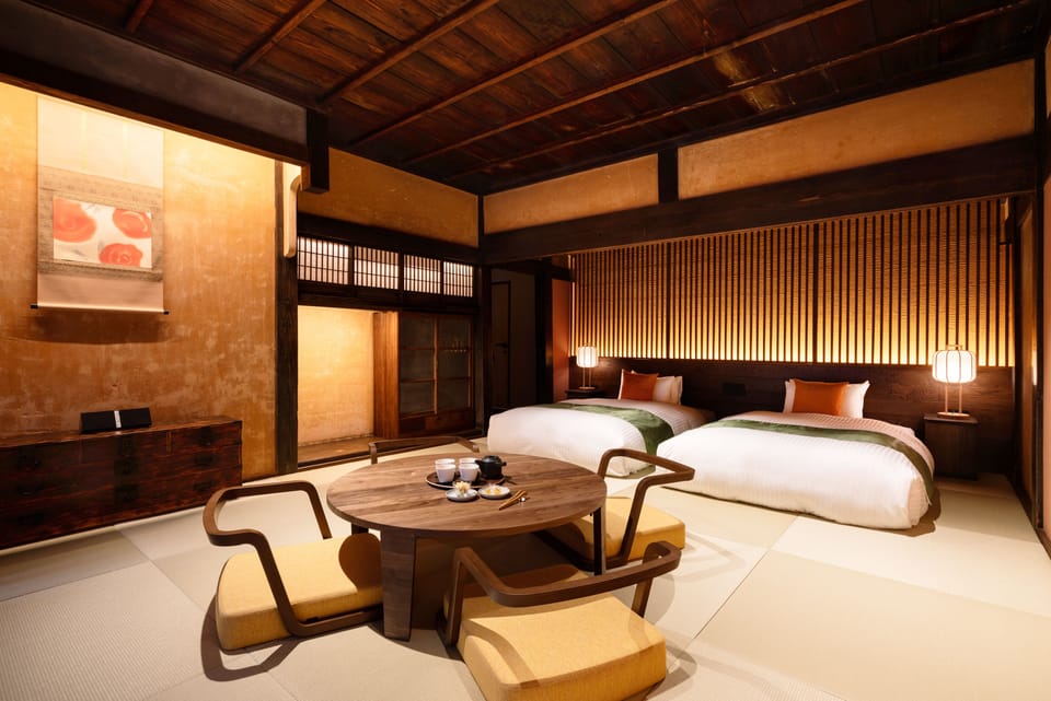 Deluxe Triple Room | In-room safe, iron/ironing board (on request), WiFi (free)