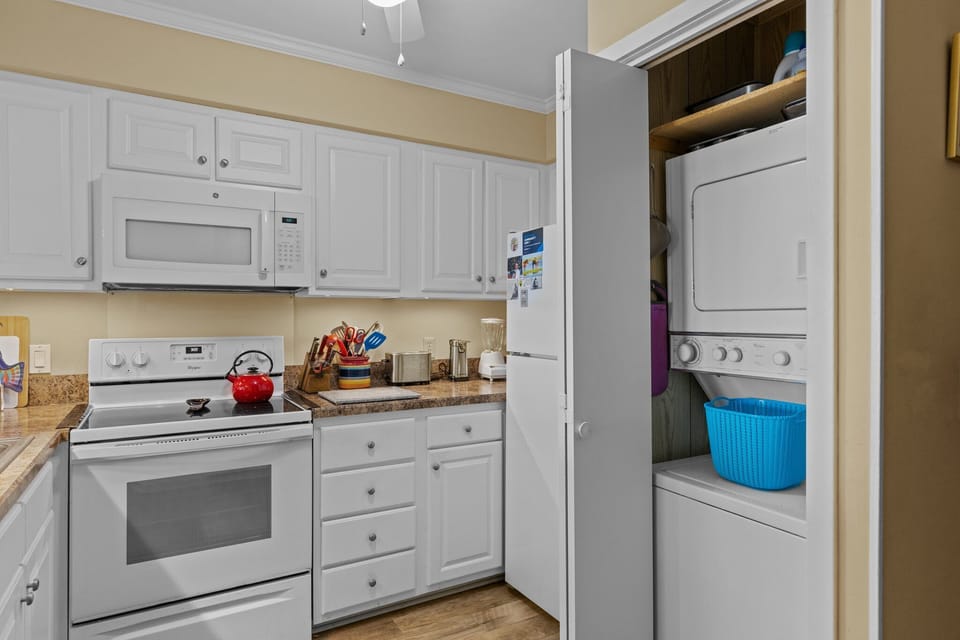 Washer & Dryer