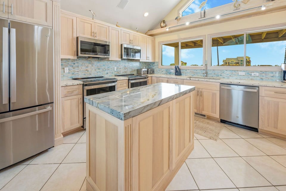 Surf or Sound Realty - 1164 - Dream Cathcher by the Sea - Kitchen -3