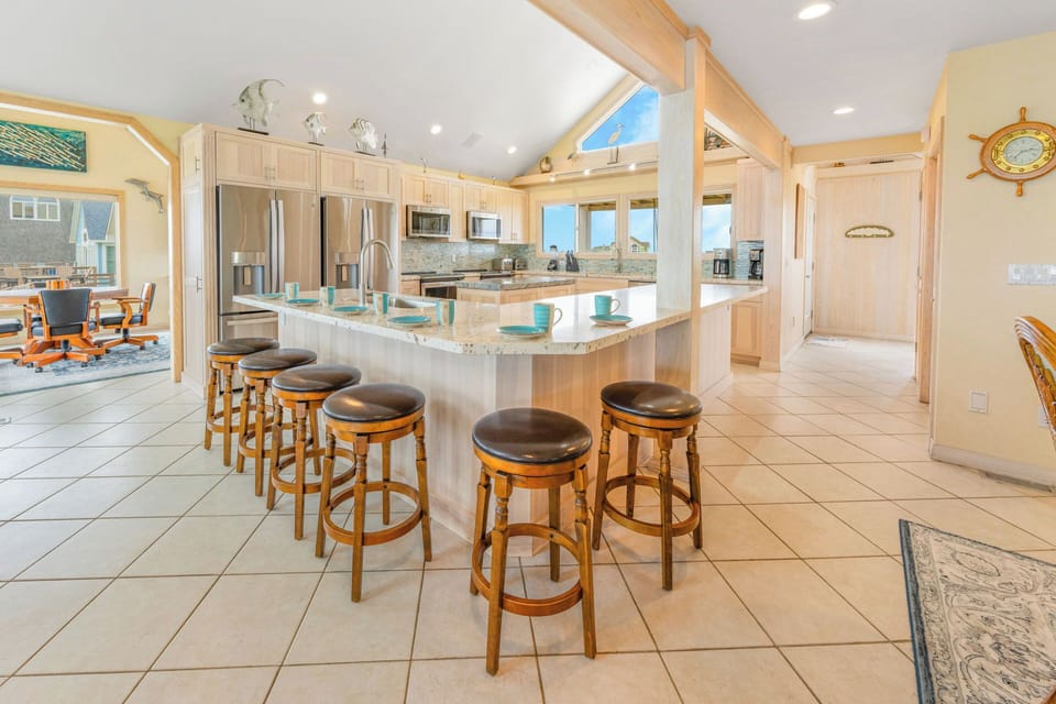 Surf or Sound Realty - 1164 - Dream Cathcher by the Sea - Kitchen -1