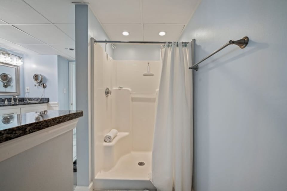 Rinse off and get ready for some more family fun after a day on the beach.