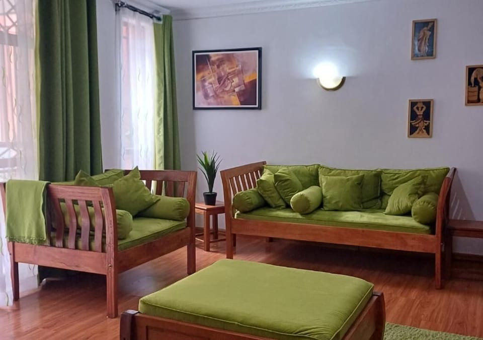 Executive Apartment | 3 bedrooms, free WiFi