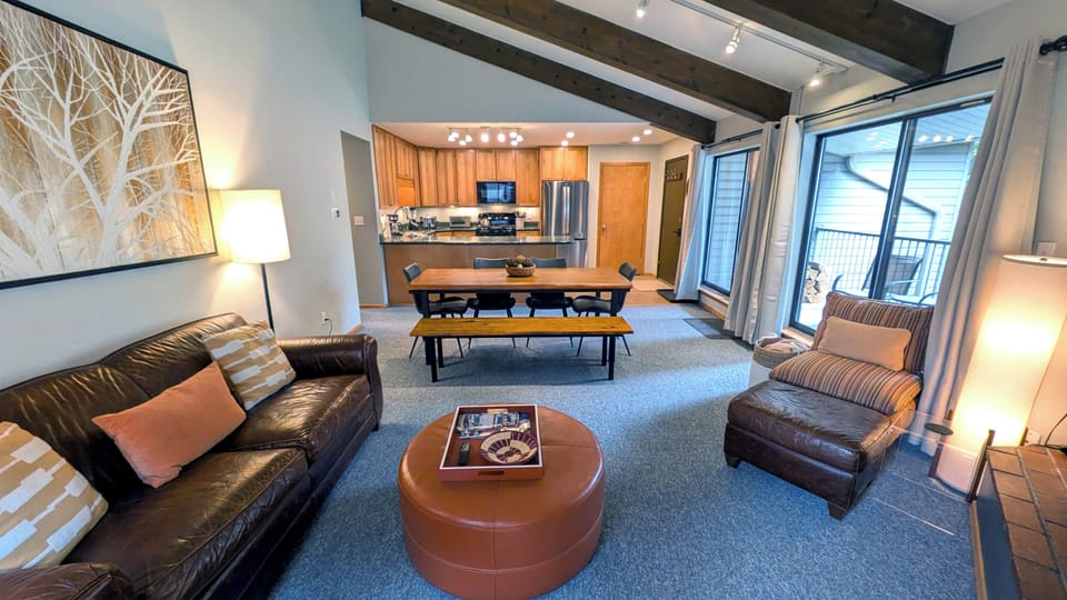 Beaver Creek West Condo U-2 living room & kitchen