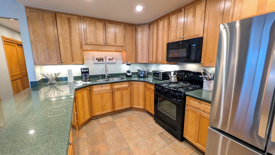 Beaver Creek West Condo U-2 Kitchen 