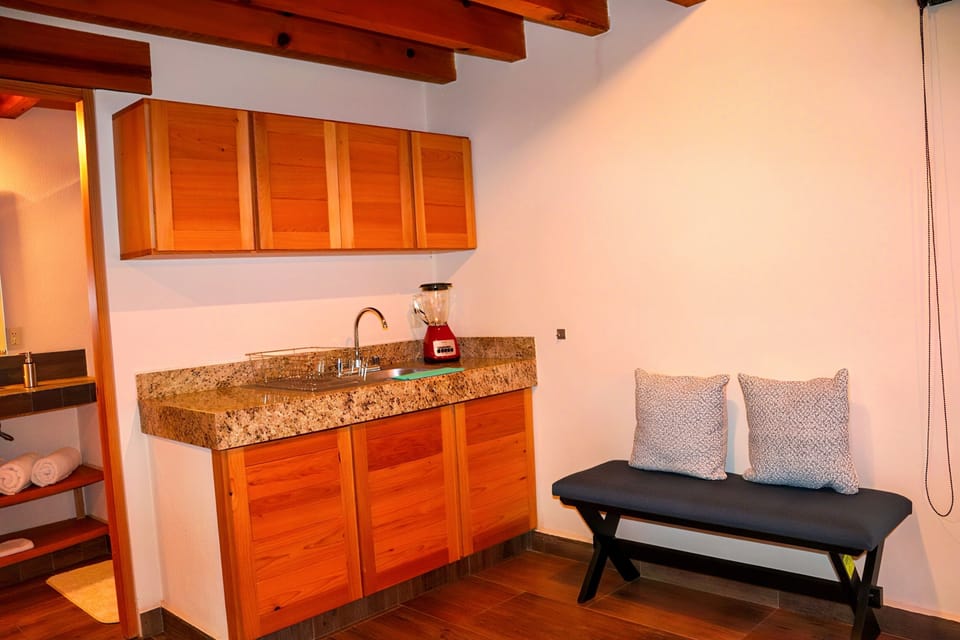 Traditional Cabin | Private kitchen