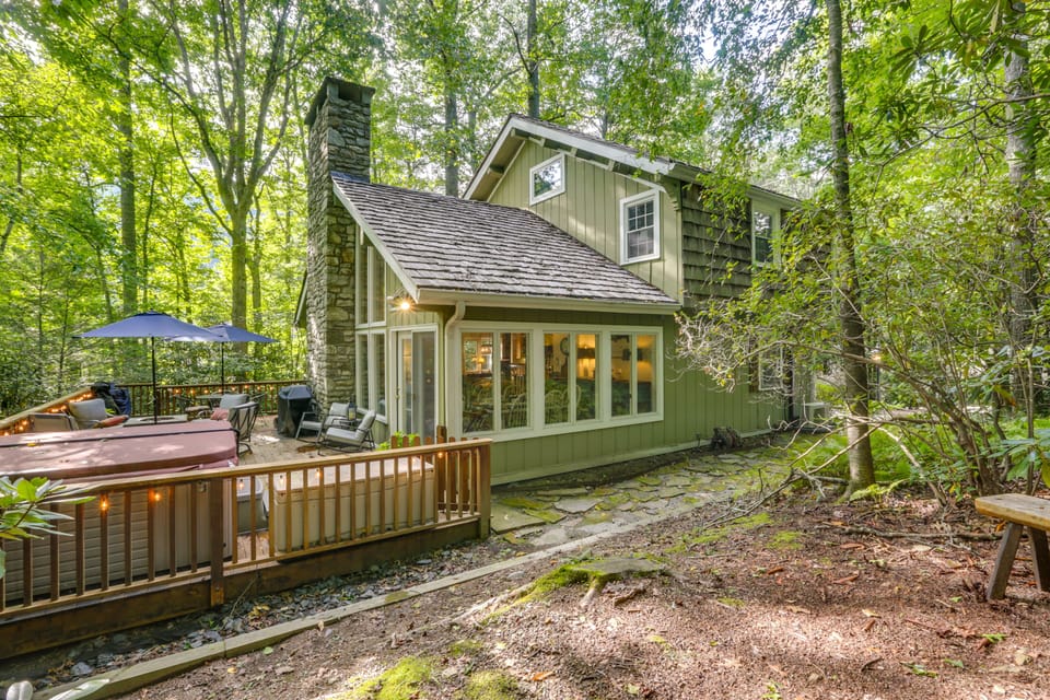 Home Exterior | Private Hot Tub