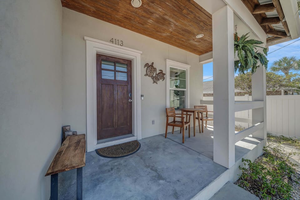 Welcome to The Turtle's Nest, located at 4113 Ocean Street!
