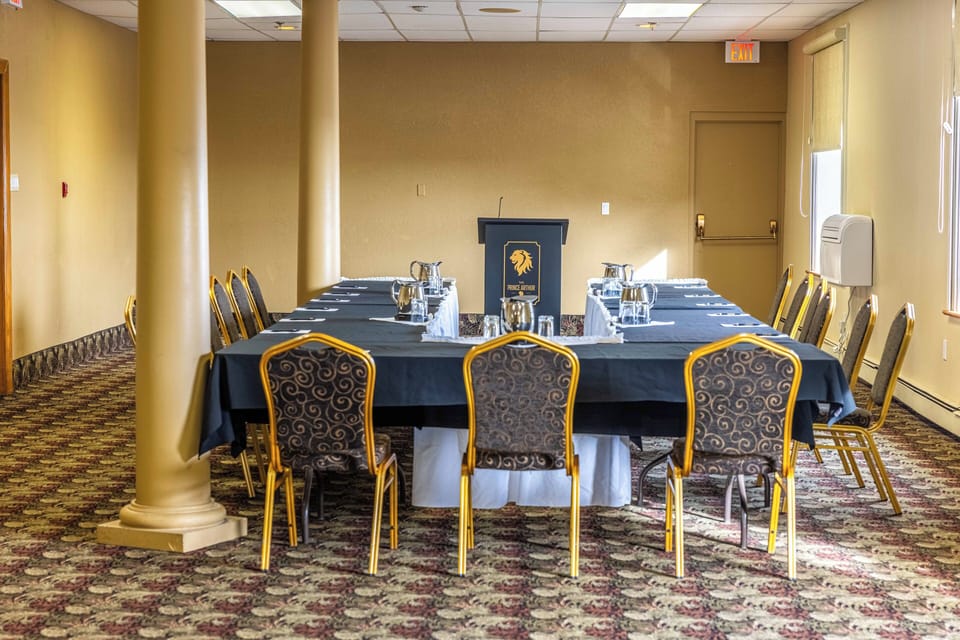 The Prince Arthur Hotel Hotel in Thunder Bay
