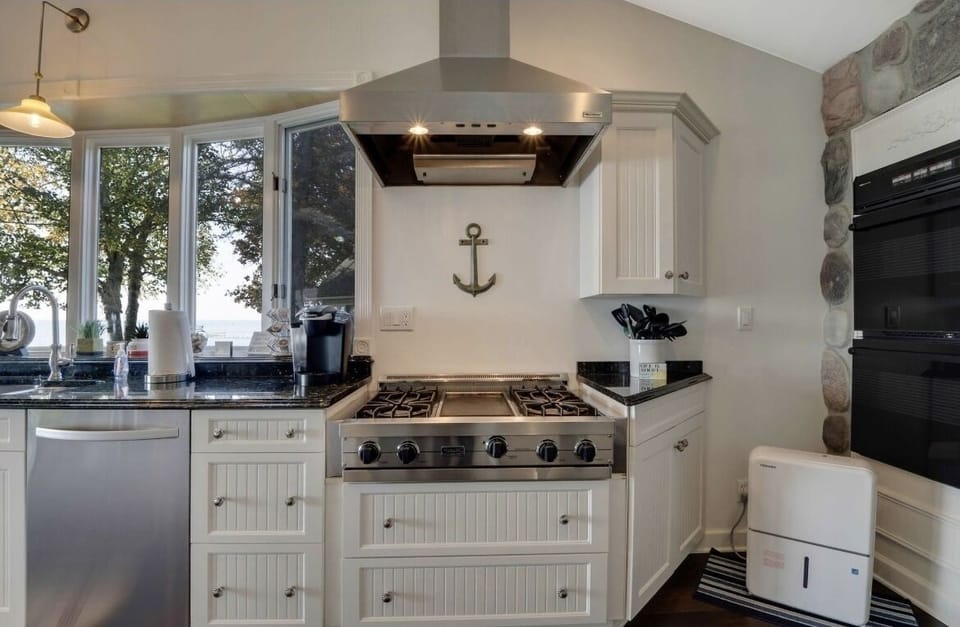 Jenn Air Stove and Hood 