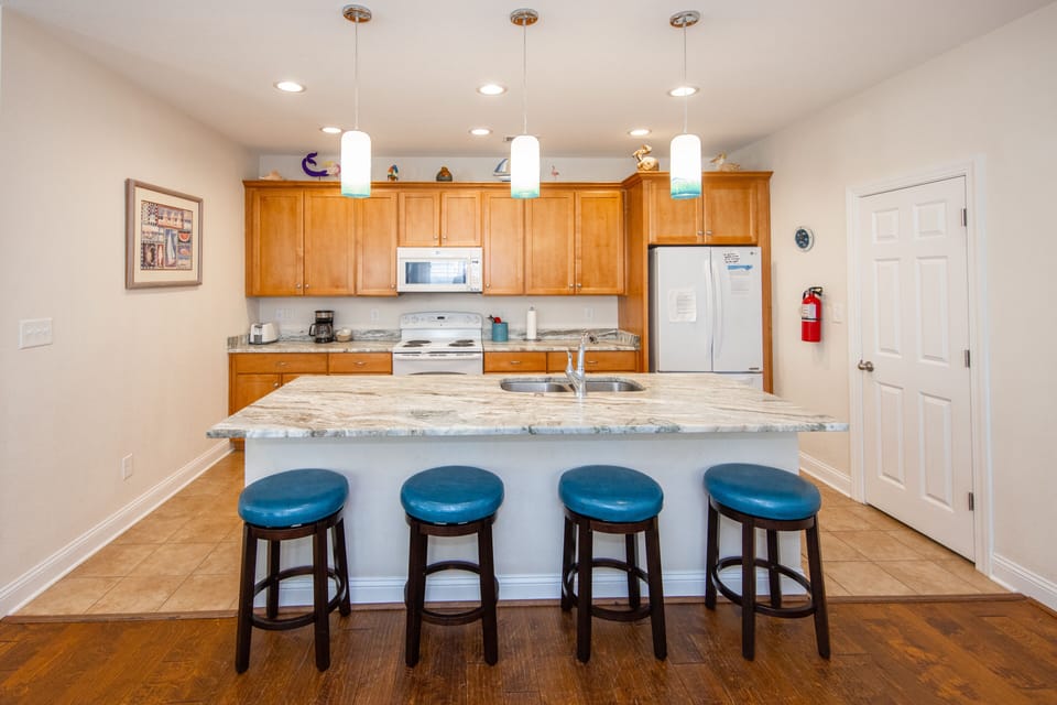 Kitchen counter seating