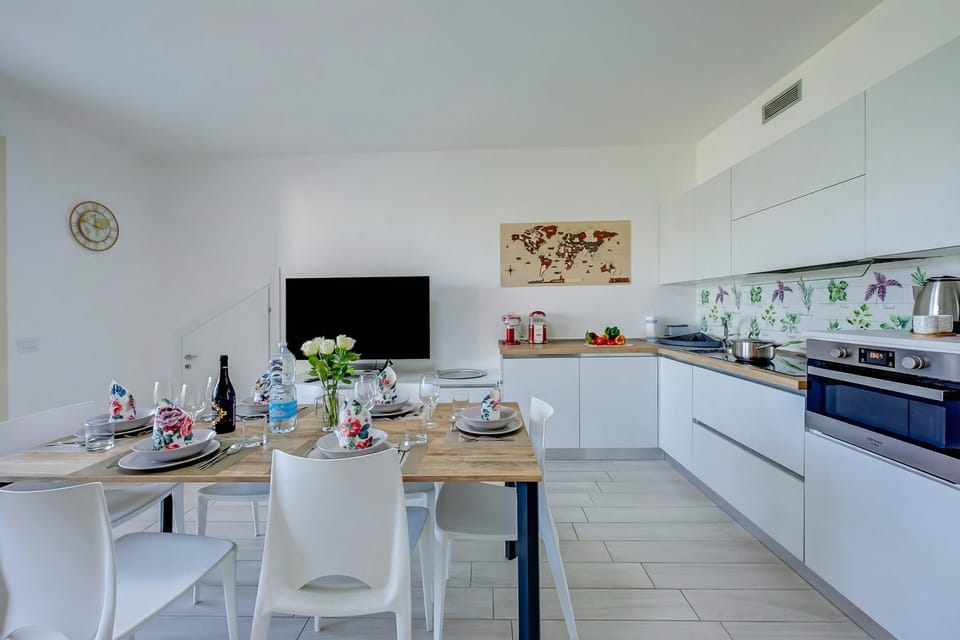 Kitchen and dining area