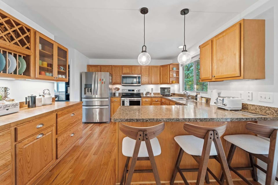 Breakfast bar